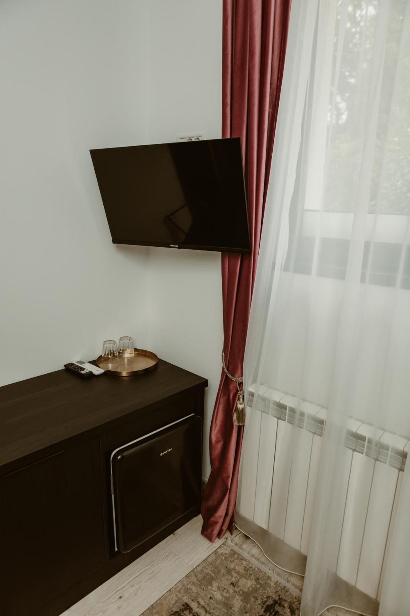 Arini White House Apartment Sibiu Bagian luar foto