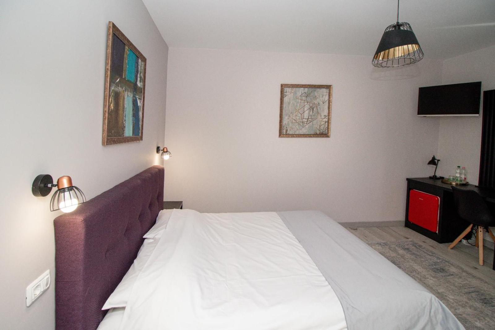 Arini White House Apartment Sibiu Bagian luar foto
