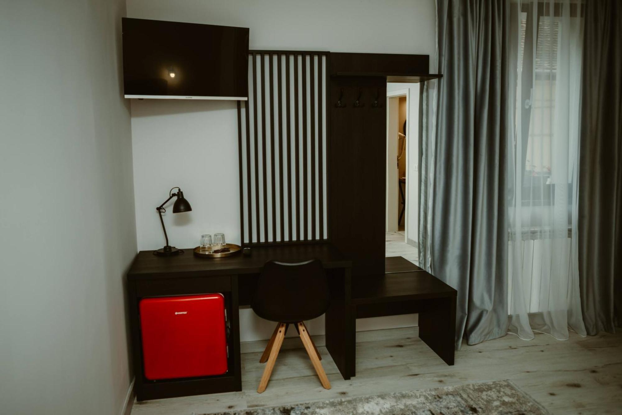 Arini White House Apartment Sibiu Bagian luar foto