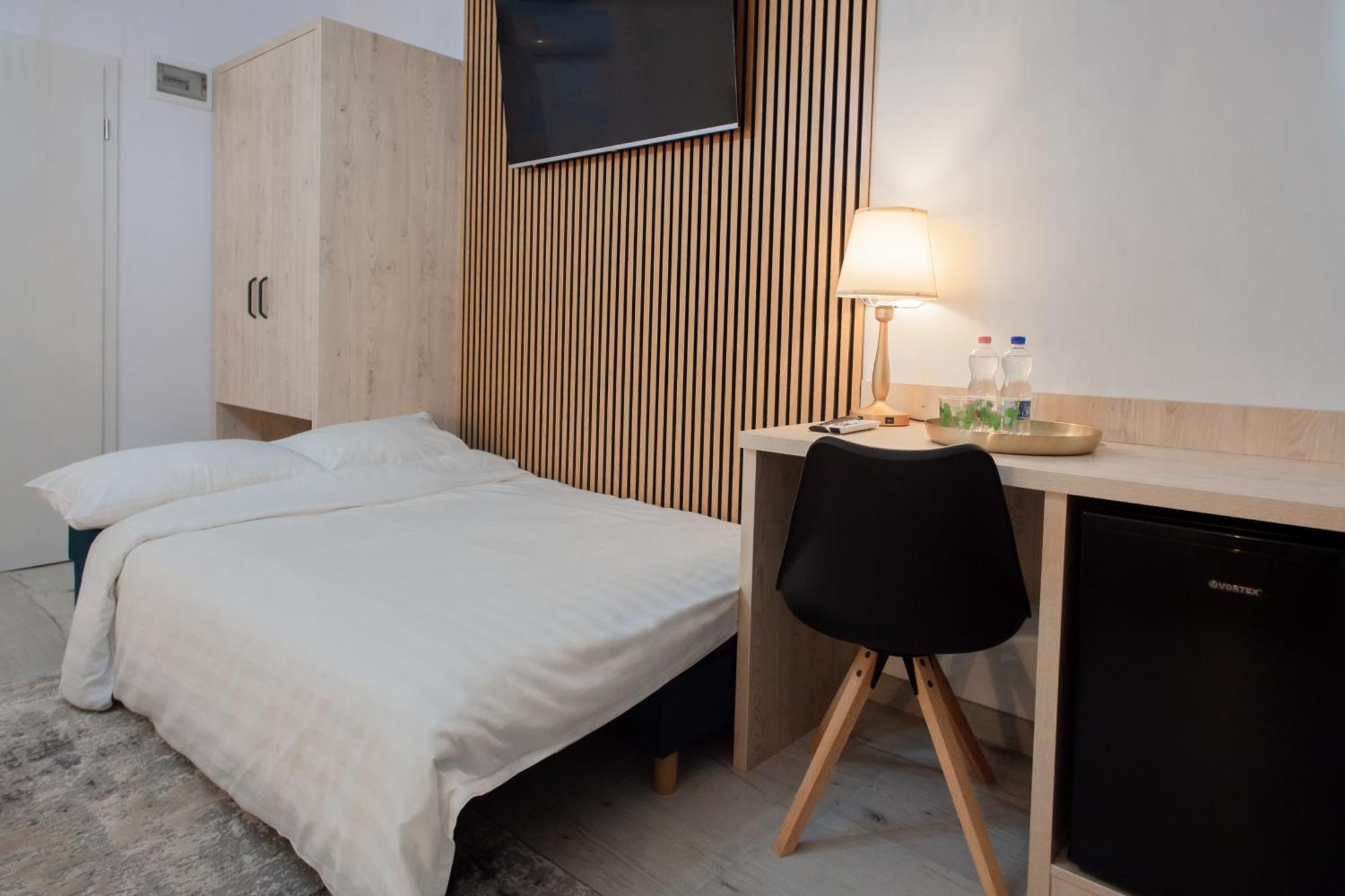 Arini White House Apartment Sibiu Bagian luar foto