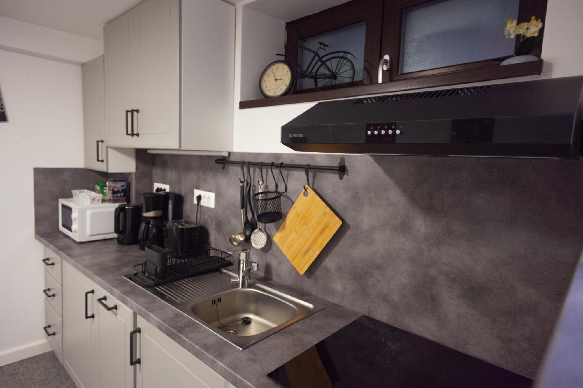 Arini White House Apartment Sibiu Bagian luar foto
